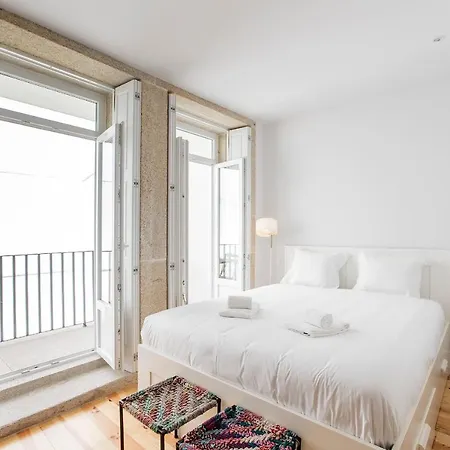 Apartment Flux Art W/ Ac & Balcony By Lovelystay Porto